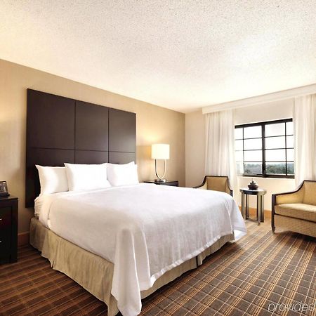 Embassy Suites Greenville Golf Resort & Conference Center Экстерьер фото
